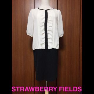 ストロベリーフィールズ(STRAWBERRY-FIELDS)の美品STRAWBERRY-FIELDSのキレイめワンピース🌟(ひざ丈ワンピース)