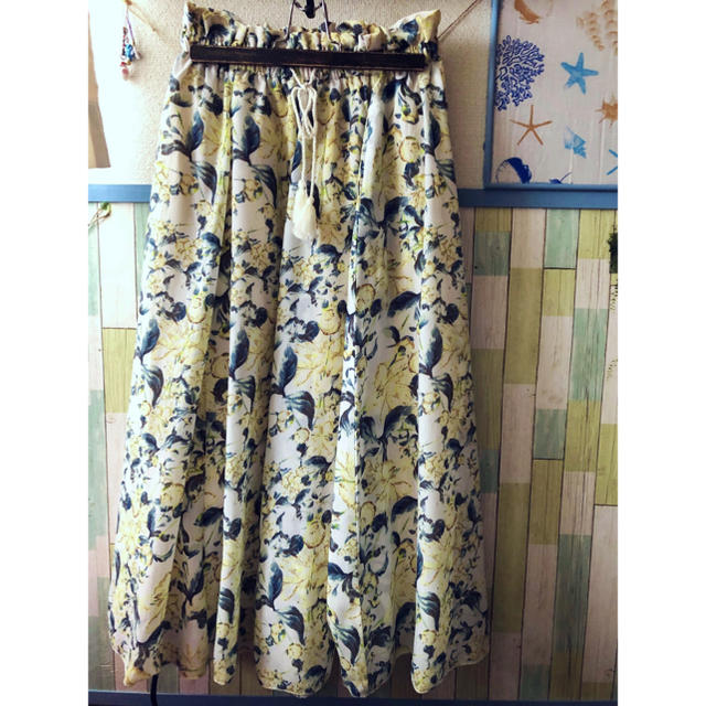 flower(フラワー)の古着 ロングスカート 花柄 レディースのスカート(ロングスカート)の商品写真