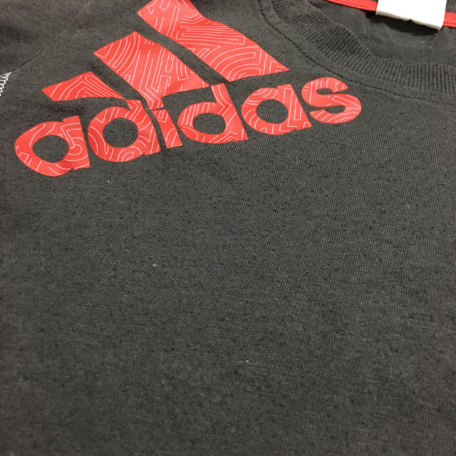 adidas(アディダス)の専用です。 キッズ/ベビー/マタニティのキッズ服男の子用(90cm~)(Tシャツ/カットソー)の商品写真