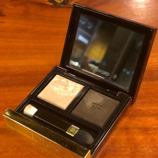 トムフォード(TOM FORD)のトムフォード  アイカラーデュオ 限定品(アイシャドウ)