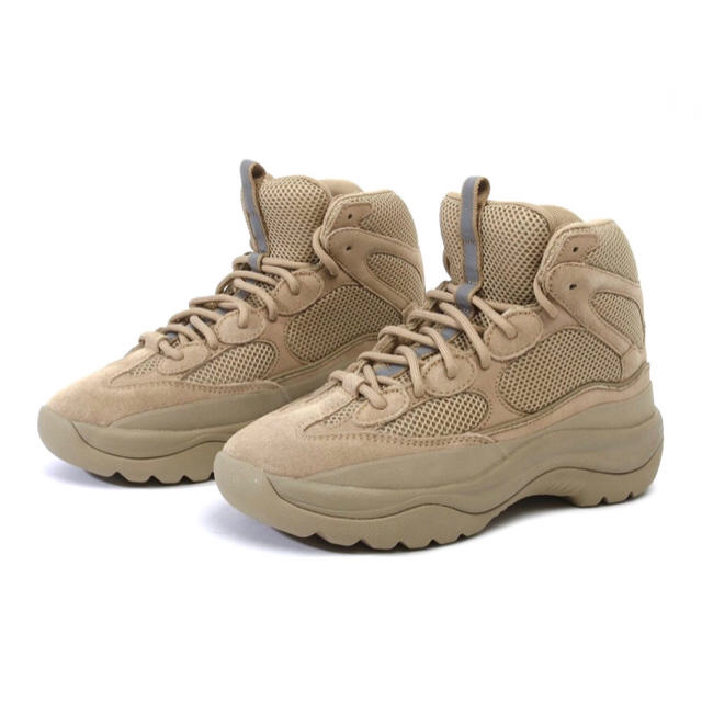 adidas(アディダス)の【新品 】YEEZY Desert Rat Boot 45 Taupe  メンズの靴/シューズ(スニーカー)の商品写真