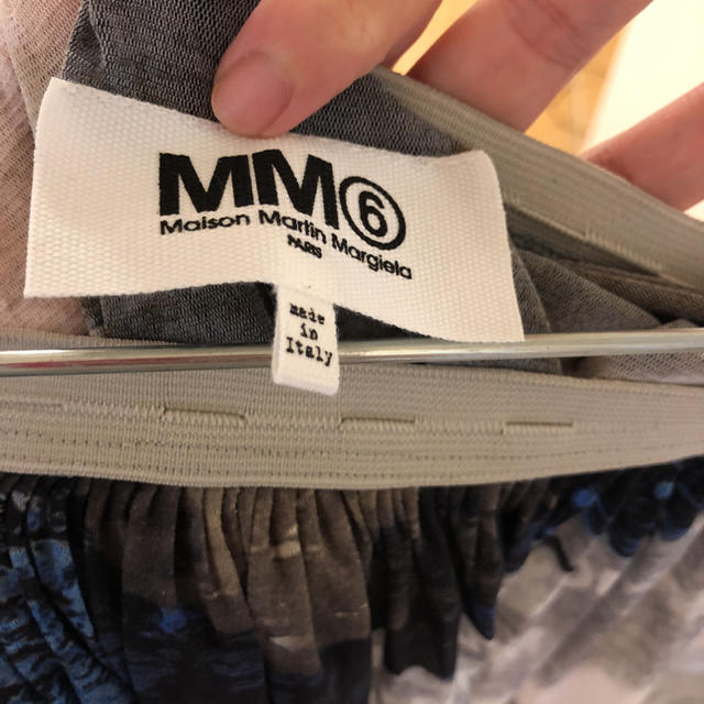 MM6(エムエムシックス)の【Ｙukkki様専用】【美品】MM6 転写プリントメッシュロングスカート レディースのスカート(ロングスカート)の商品写真