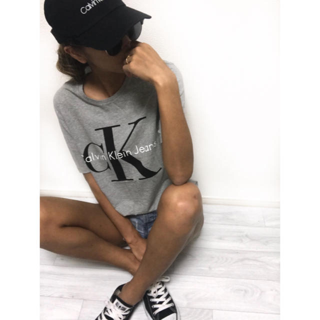 Calvin Klein(カルバンクライン)のカルバンクライン tシャツ 半袖 ユニセックス メンズ レディース 流行 ck レディースのトップス(Tシャツ(半袖/袖なし))の商品写真