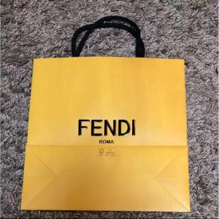 フェンディ(FENDI)のfendi  紙袋(ショップ袋)