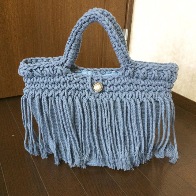 しまむら(シマムラ)のお値下げ　コンチョロープ トートバック レディースのバッグ(ハンドバッグ)の商品写真