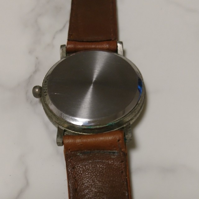 Apple(アップル)のセール！レア★Apple Macintosh 腕時計【ジャンク扱い】 メンズの時計(腕時計(アナログ))の商品写真