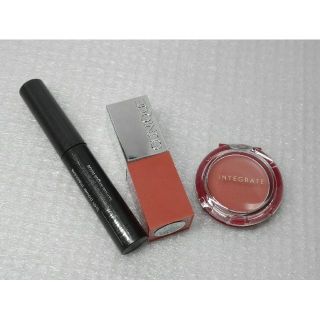 クリニーク(CLINIQUE)の【新品】INTEGRATE 、CLINIQUE  チーク リップ マスカラ(口紅)