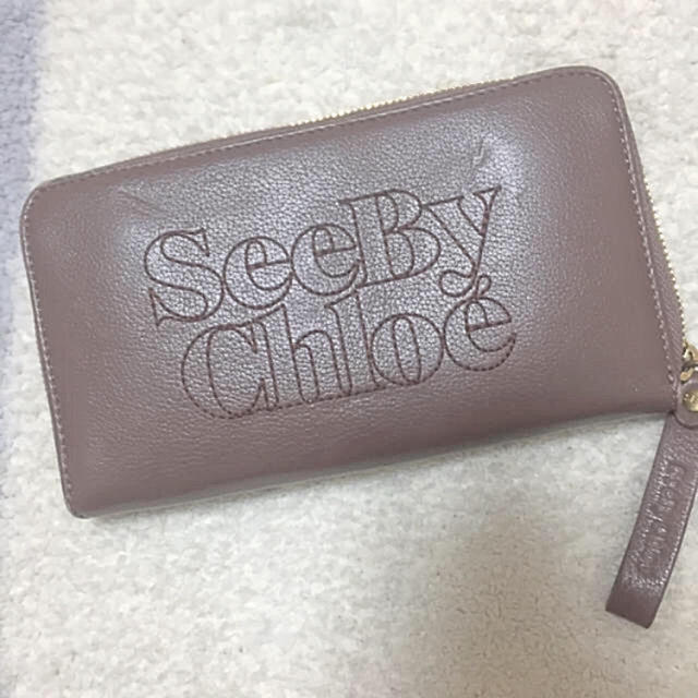 Chloe(クロエ)のシーバイクロエ♡長財布♡グレージュ♡極美品♡ レディースのファッション小物(財布)の商品写真