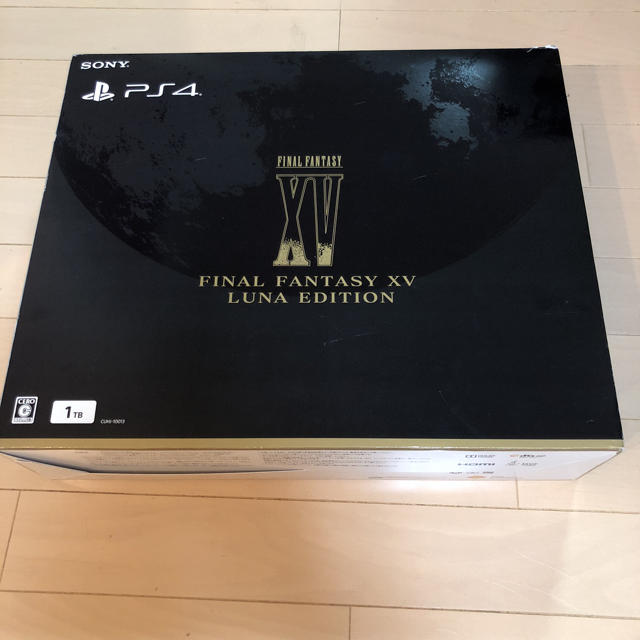 PS4 ファイナルファンタジー ルナエディション 本体 １TB  PS4