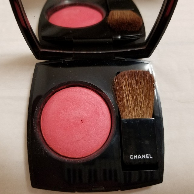 CHANEL(シャネル)の残量8割程度シャネルチーク270 コスメ/美容のベースメイク/化粧品(チーク)の商品写真