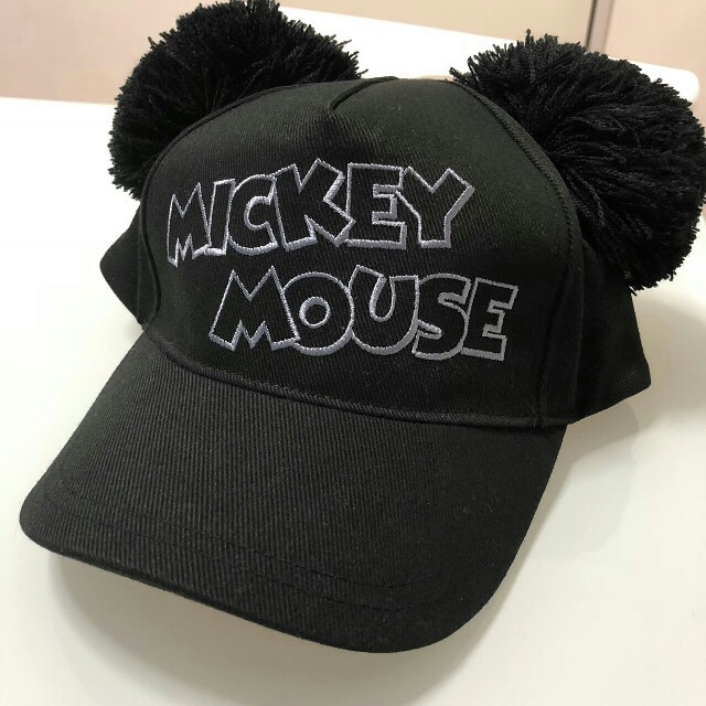 Disney ディズニー ポンポンキャップ ミッキー の通販 By M Shop ディズニーならラクマ