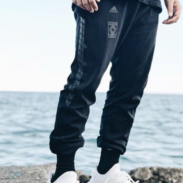 adidas(アディダス)のYEEZY SEASON CALABASAS TRACK PANTS XSサイズ メンズのパンツ(その他)の商品写真