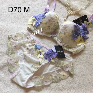 今月いっぱい価格。サルート 秋の七草 スリップ M