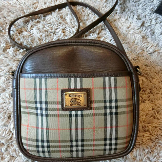 BURBERRY - 【良品】バーバリー　Burberry ヴィンテージ ショルダーバッグ　ポシェット