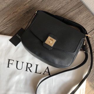 Furla - 新入荷 日本未発売 フルラ JO M ショルダーバッグ ♫の通販 by