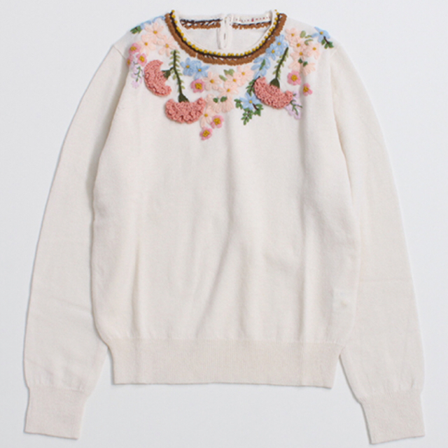 CHILD WOMAN(チャイルドウーマン)の刺繍・セーター・ウール100% レディースのトップス(ニット/セーター)の商品写真