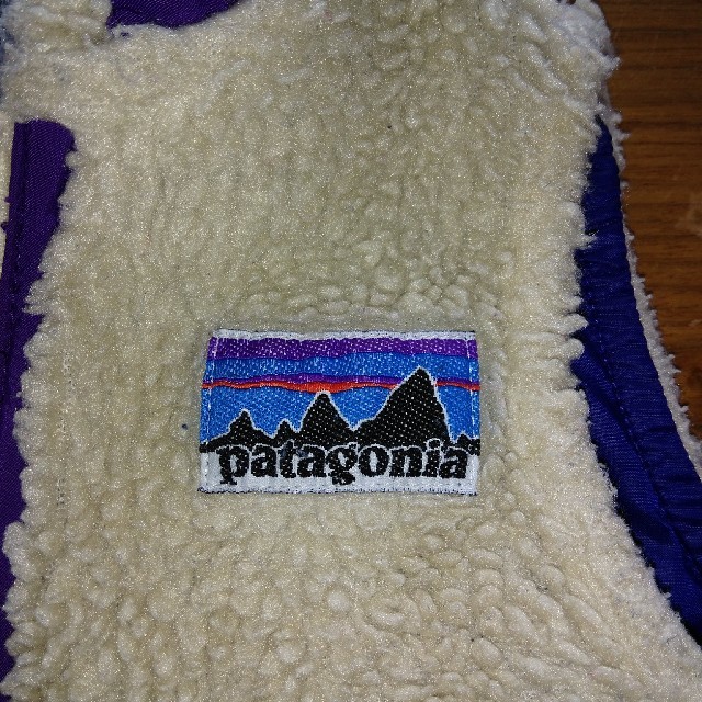 patagonia(パタゴニア)のパタゴニア　12M キッズ/ベビー/マタニティのベビー服(~85cm)(ジャケット/コート)の商品写真
