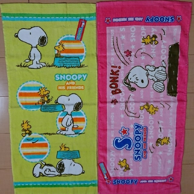 SNOOPY(スヌーピー)のフェイスタオル インテリア/住まい/日用品の日用品/生活雑貨/旅行(タオル/バス用品)の商品写真