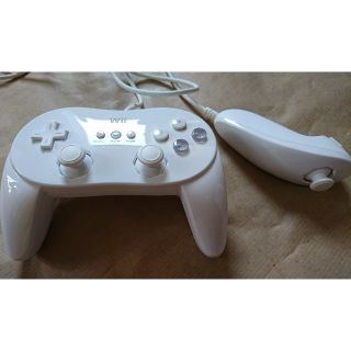 ウィー(Wii)の値下げ☆Wii コントローラー　ヌンチャク(家庭用ゲーム機本体)