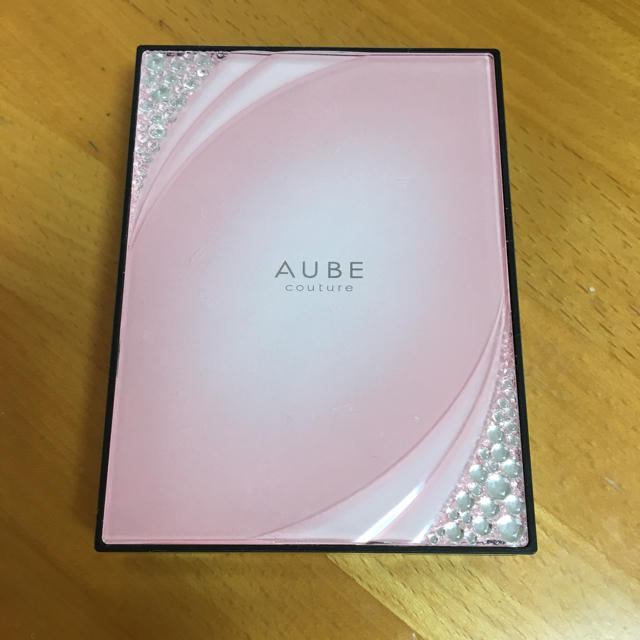 AUBE couture(オーブクチュール)のオーブクチュール ブライトアップアイズ532 コスメ/美容のベースメイク/化粧品(アイシャドウ)の商品写真