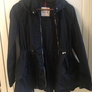 MONCLER(フリル ・ スプリングコート)のフリマアイテム一覧 MONCLER(フリル ・ スプリングコート)のフリマアイテム一覧
