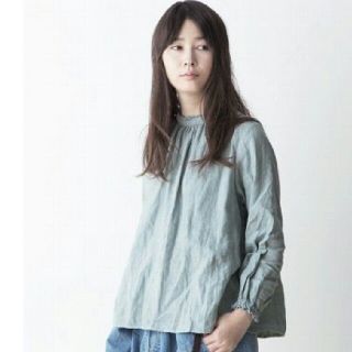 ネストローブ(nest Robe)のwindy-yoko様 専用ネストローブ新品 リネンフリルスタンドブラウス (シャツ/ブラウス(長袖/七分))