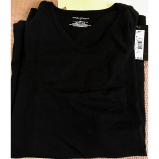 エンポリオアルマーニ(Emporio Armani)の新品♡EMPORIO ARMANI♡(Tシャツ/カットソー(半袖/袖なし))