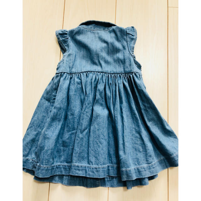 babyGAP(ベビーギャップ)のデニムワンピース キッズ/ベビー/マタニティのベビー服(~85cm)(ワンピース)の商品写真