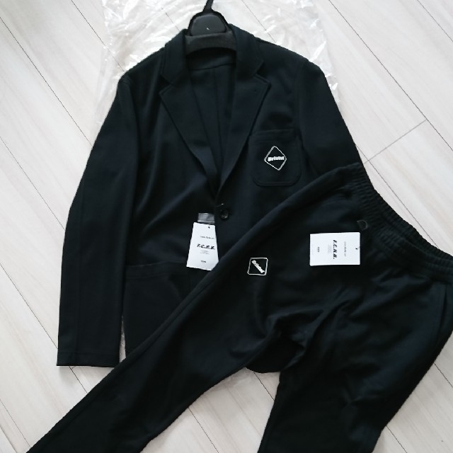 F.C.R.B. - FCRB セットアップの通販 by ラックマン's shop F.C.R.B. - FCRB セットアップの通販 by ラックマン's shop