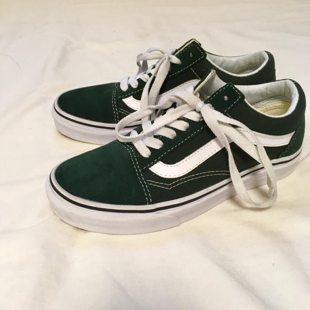 VANS(ヴァンズ)の【RIE様専用】深緑 VANS old skool レディースの靴/シューズ(スニーカー)の商品写真