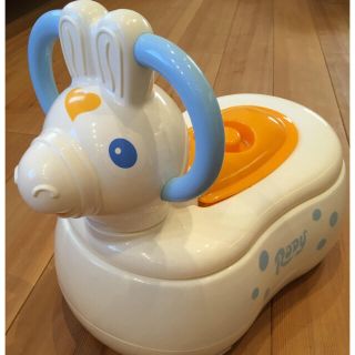 ロディ(Rody)のロディ おまる ホワイト(ベビーおまる)