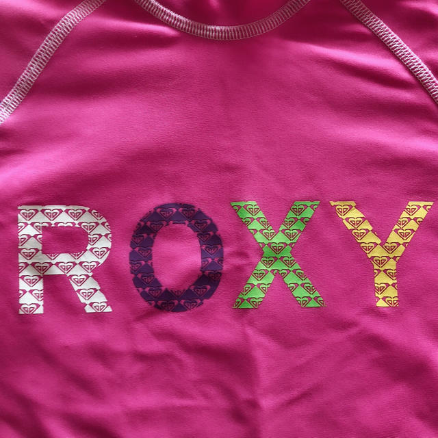 Roxy(ロキシー)のさやか様専用(^｡^)ROXY  激かわ♡ラッシュガード  120 キッズ/ベビー/マタニティのキッズ服女の子用(90cm~)(水着)の商品写真