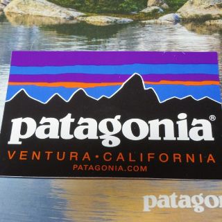 パタゴニア(patagonia)のパタゴニア patagonia 定番 ステッカー 黒(その他)