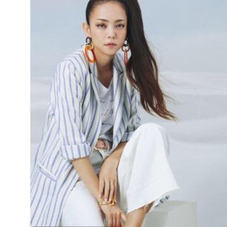 エイチアンドエム(H&M)の安室奈美恵h&mコラボ★ストライプジャケット38サイズ(テーラードジャケット)