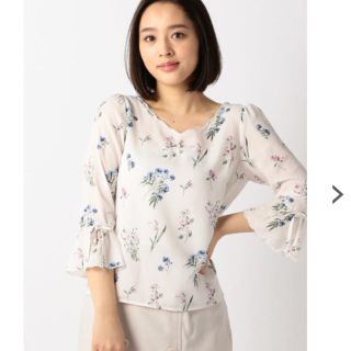 ミッシュマッシュ(MISCH MASCH)のミッシュマッシュ 花柄スカラップブラウス(シャツ/ブラウス(長袖/七分))