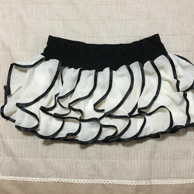 Delyle(デイライル)のDELYLE白黒スカート♡ レディースのスカート(ミニスカート)の商品写真