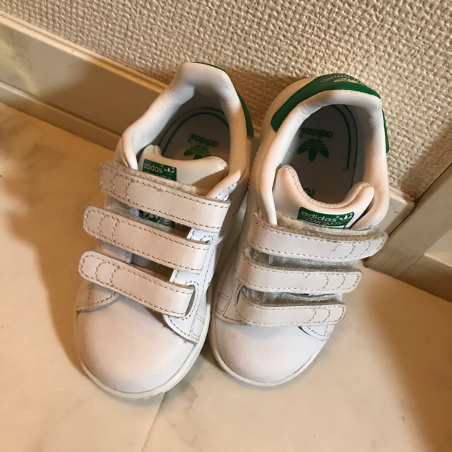 adidas(アディダス)のスタンスミス早い者勝ちになります キッズ/ベビー/マタニティのベビー靴/シューズ(~14cm)(スニーカー)の商品写真