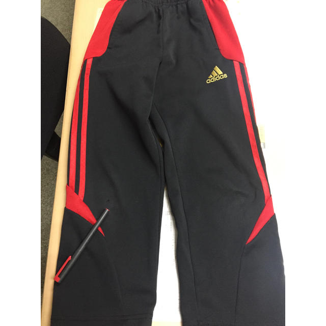 adidas(アディダス)のジャージ キッズ/ベビー/マタニティのキッズ服男の子用(90cm~)(パンツ/スパッツ)の商品写真