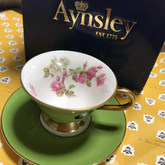 Aynsley China(エインズレイ)の Aynsley エインズレイ✿デミタスカップ✿  薔薇 インテリア/住まい/日用品のキッチン/食器(グラス/カップ)の商品写真