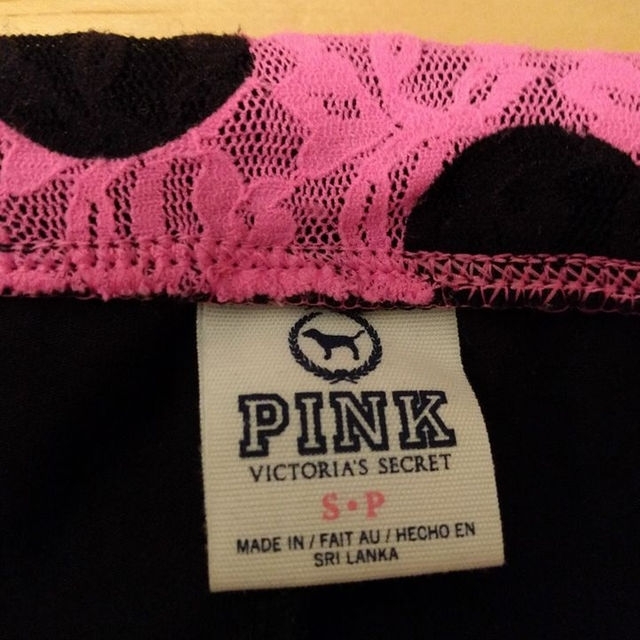 Victoria's Secret(ヴィクトリアズシークレット)の専用ページ　Victoria's secret PINK ヨガパンツ  スパッツ レディースのパンツ(その他)の商品写真