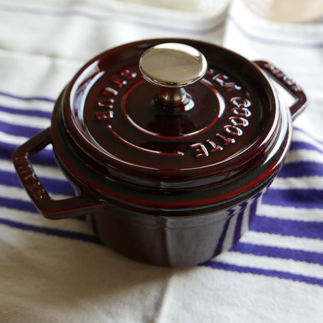 STAUB - STAUB 14cm ラウンドの通販 by vinaigrette's shop｜ストウブならラクマ