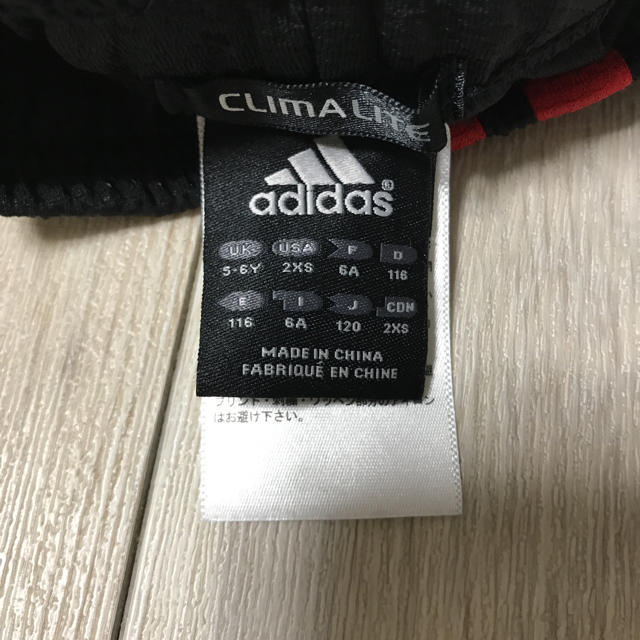 adidas(アディダス)のadidasジャージ120センチ3点セット キッズ/ベビー/マタニティのキッズ服男の子用(90cm~)(その他)の商品写真