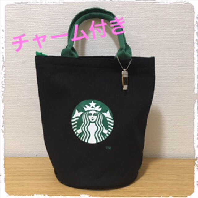 Starbucks Coffee(スターバックスコーヒー)の■ブラック■ スタバ トートバッグ ペーパーカップ型 チャーム付き レディースのバッグ(トートバッグ)の商品写真