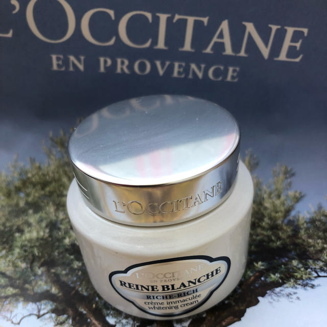 L'OCCITANE(ロクシタン)のロクシタン ホワイトニングリッチクリーム 50ml コスメ/美容のスキンケア/基礎化粧品(フェイスクリーム)の商品写真