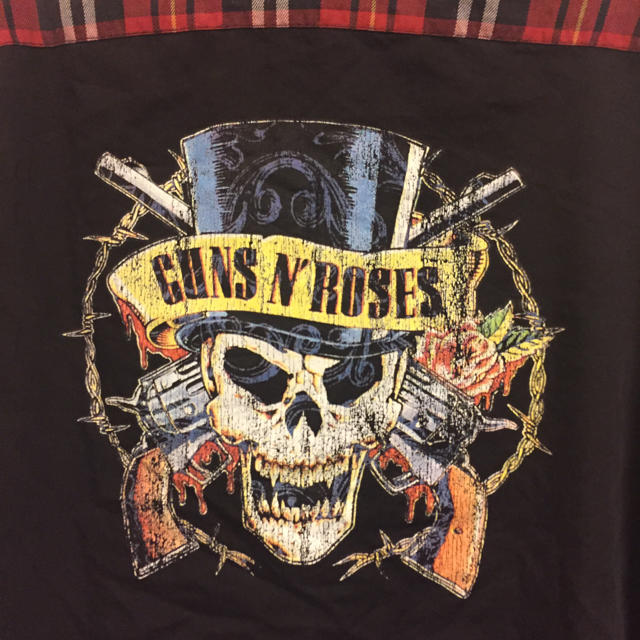 ZARA(ザラ)の 2017AW ZARA × GUNS N' ROSES ガンズ チェックシャツ メンズのトップス(シャツ)の商品写真