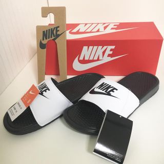 ナイキ(NIKE)の新品 26 NIKE ベナッシ シャワーサンダル　343880-100(サンダル)