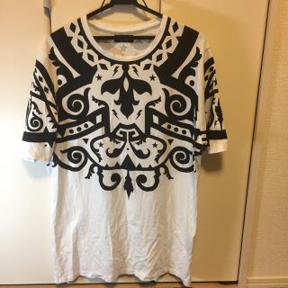 ザラ(ZARA)の古着 総柄 tシャツ (シャツ)