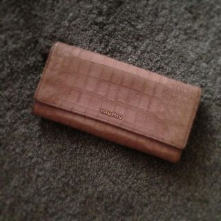 ミュウミュウ(miumiu)のmiumiu長財布♡(財布)