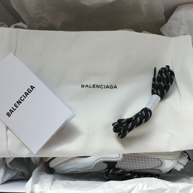 Balenciaga(バレンシアガ)のBALENCIAGA triple s 40 メンズの靴/シューズ(スニーカー)の商品写真