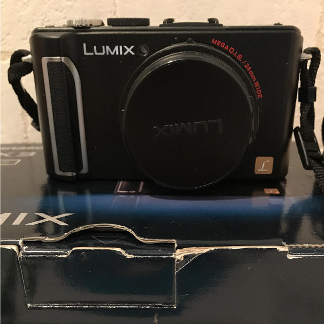 【発送メチャ早】パナソニック LUMIX LX3 ブラック 品